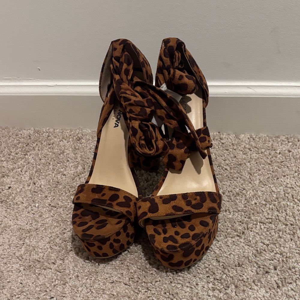 Fashion Nova Brown Leopard Print Heels